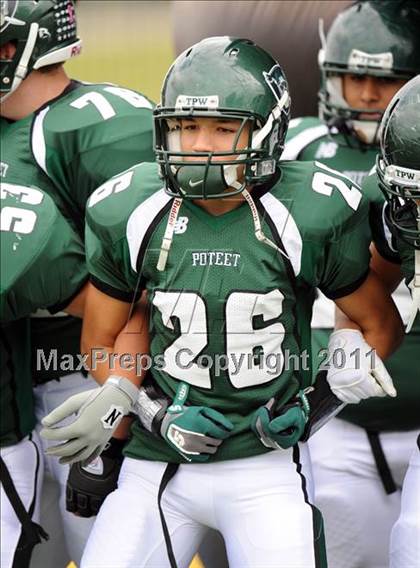 Thumbnail 3 in Poteet vs. Whitehouse (4A Division 2 Region 2 Area Playoffs) photogallery.