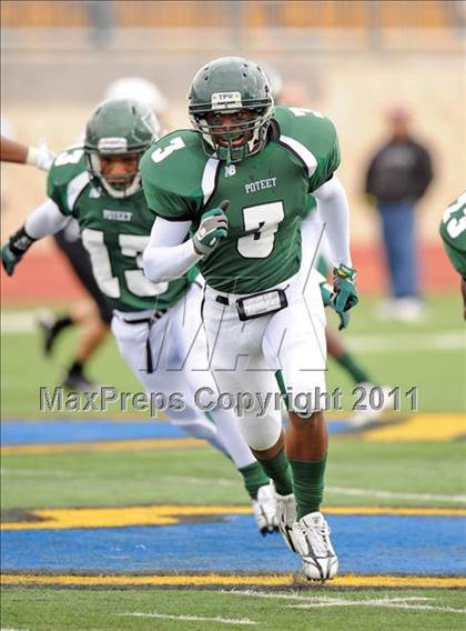 Thumbnail 1 in Poteet vs. Whitehouse (4A Division 2 Region 2 Area Playoffs) photogallery.