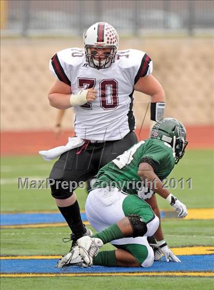 Thumbnail 1 in Poteet vs. Whitehouse (4A Division 2 Region 2 Area Playoffs) photogallery.