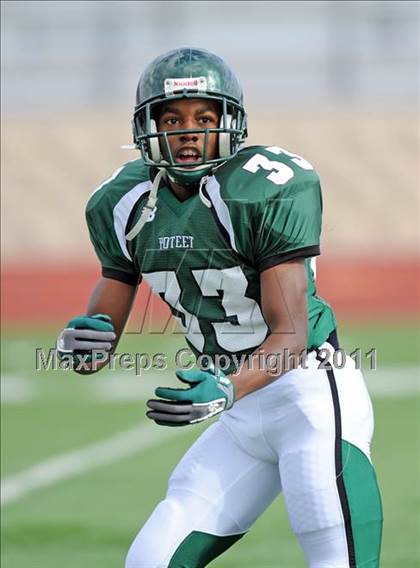 Thumbnail 3 in Poteet vs. Whitehouse (4A Division 2 Region 2 Area Playoffs) photogallery.