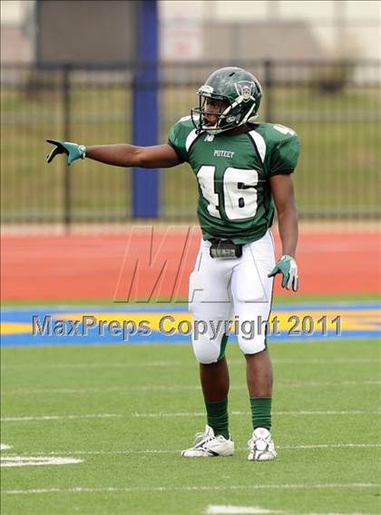 Thumbnail 3 in Poteet vs. Whitehouse (4A Division 2 Region 2 Area Playoffs) photogallery.
