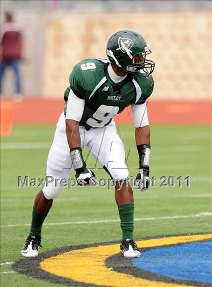 Thumbnail 1 in Poteet vs. Whitehouse (4A Division 2 Region 2 Area Playoffs) photogallery.