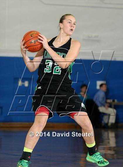 Thumbnail 2 in Dixon vs. Carondelet (Dorothy Speck Memorial) photogallery.
