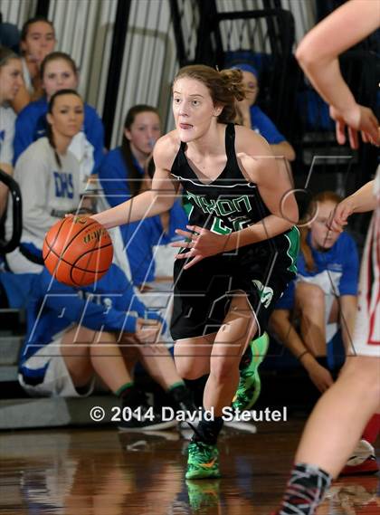 Thumbnail 2 in Dixon vs. Carondelet (Dorothy Speck Memorial) photogallery.