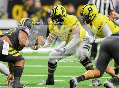 Thumbnail 2 in Army All American Bowl photogallery.