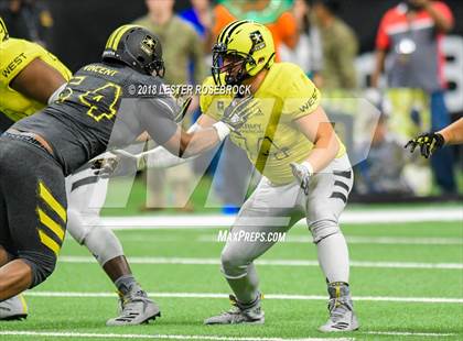 Thumbnail 1 in Army All American Bowl photogallery.
