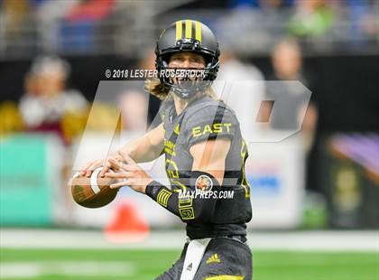 Thumbnail 1 in Army All American Bowl photogallery.