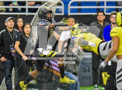 Thumbnail 2 in Army All American Bowl photogallery.