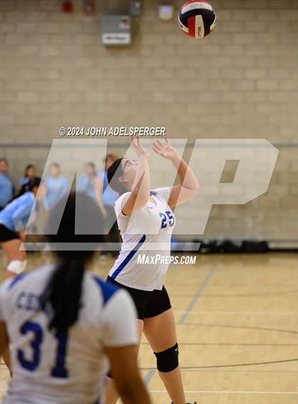 Thumbnail 3 in Century vs Long Beach Poly Whittier High School Cardinal Classic  photogallery.