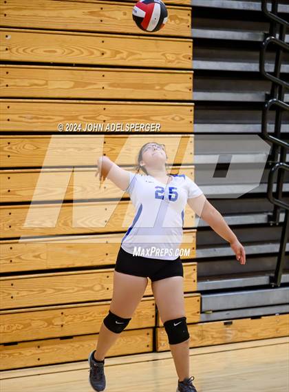 Thumbnail 3 in Century vs Long Beach Poly Whittier High School Cardinal Classic  photogallery.