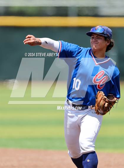 Thumbnail 3 in Cherry Creek vs. Grandview (CHSAA 5A 4th Round Consolation) photogallery.
