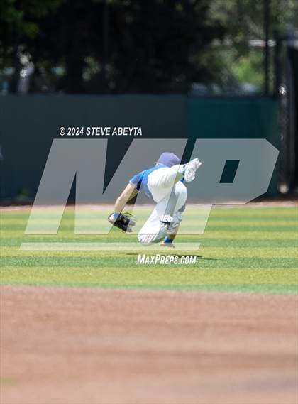 Thumbnail 1 in Cherry Creek vs. Grandview (CHSAA 5A 4th Round Consolation) photogallery.