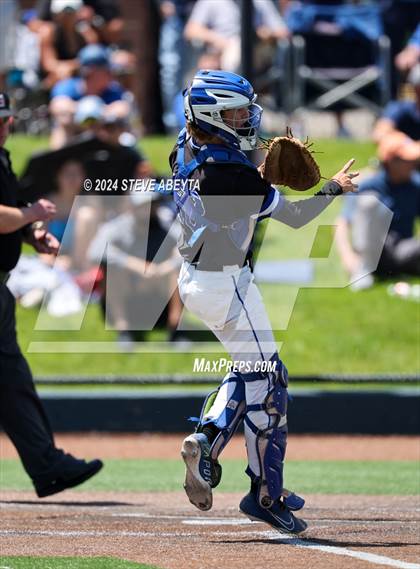 Thumbnail 2 in Cherry Creek vs. Grandview (CHSAA 5A 4th Round Consolation) photogallery.