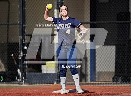 Thumbnail 1 in Everett Alvarez @ Milpitas photogallery.
