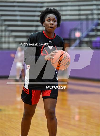 Thumbnail 1 in Waskom vs. Hughes Springs (UIL 3A Region 2 Bi-District Playoff) photogallery.