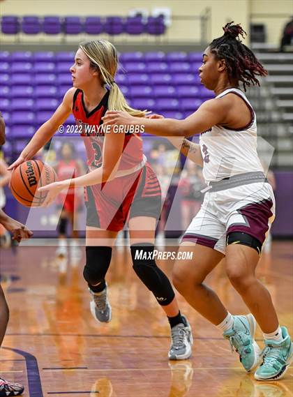 Thumbnail 3 in Waskom vs. Hughes Springs (UIL 3A Region 2 Bi-District Playoff) photogallery.