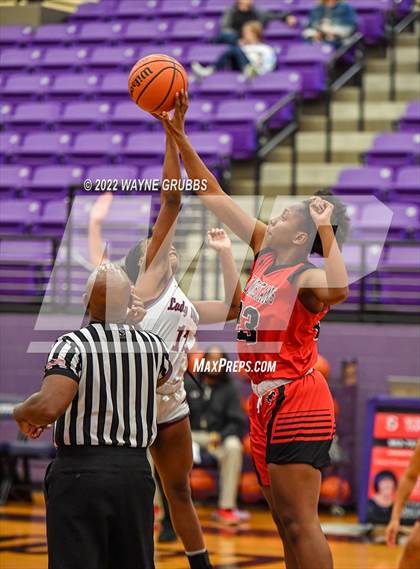 Thumbnail 2 in Waskom vs. Hughes Springs (UIL 3A Region 2 Bi-District Playoff) photogallery.