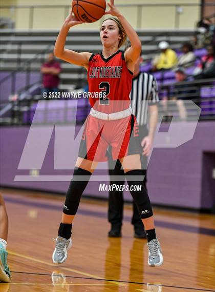 Thumbnail 3 in Waskom vs. Hughes Springs (UIL 3A Region 2 Bi-District Playoff) photogallery.