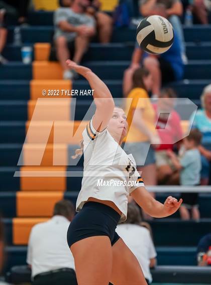 Thumbnail 2 in Greenwood @ Mooresville photogallery.