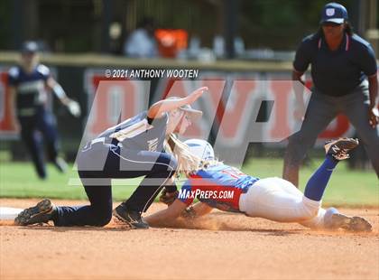 Thumbnail 2 in Southern Alamance vs. Alexander Central (NCHSAA 3A Final - Game 3) photogallery.