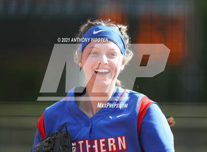 Thumbnail 3 in Southern Alamance vs. Alexander Central (NCHSAA 3A Final - Game 3) photogallery.