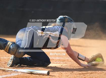 Thumbnail 1 in Southern Alamance vs. Alexander Central (NCHSAA 3A Final - Game 3) photogallery.