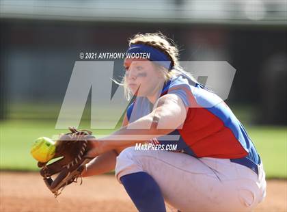 Thumbnail 3 in Southern Alamance vs. Alexander Central (NCHSAA 3A Final - Game 3) photogallery.