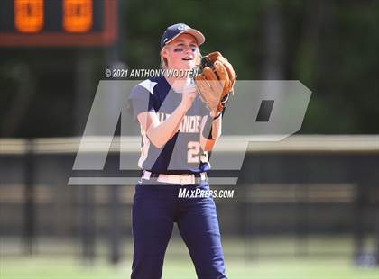 Thumbnail 2 in Southern Alamance vs. Alexander Central (NCHSAA 3A Final - Game 3) photogallery.