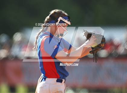 Thumbnail 3 in Southern Alamance vs. Alexander Central (NCHSAA 3A Final - Game 3) photogallery.