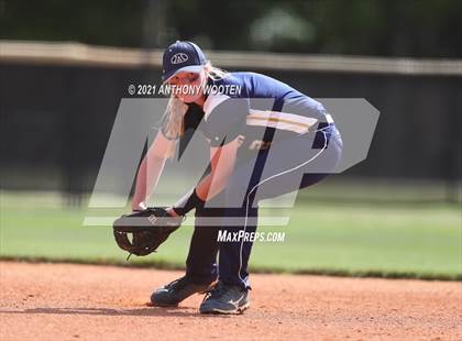 Thumbnail 2 in Southern Alamance vs. Alexander Central (NCHSAA 3A Final - Game 3) photogallery.