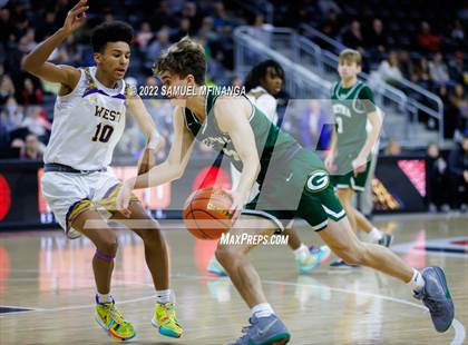 Thumbnail 3 in Bellevue West vs. Gretna photogallery.
