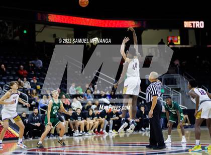 Thumbnail 3 in Bellevue West vs. Gretna photogallery.