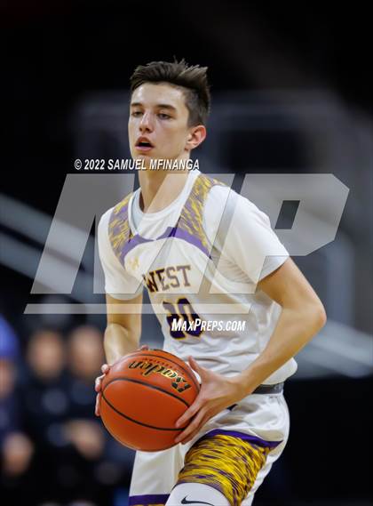 Thumbnail 3 in Bellevue West vs. Gretna photogallery.