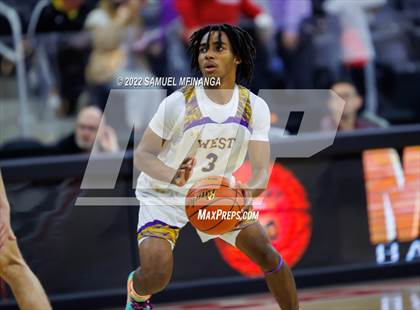Thumbnail 1 in Bellevue West vs. Gretna photogallery.
