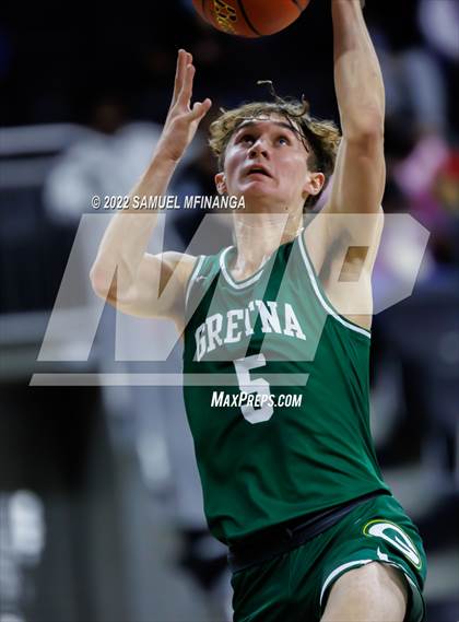 Thumbnail 3 in Bellevue West vs. Gretna photogallery.