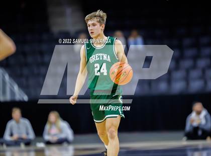Thumbnail 2 in Bellevue West vs. Gretna photogallery.