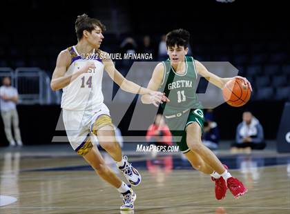 Thumbnail 1 in Bellevue West vs. Gretna photogallery.