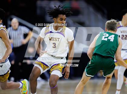 Thumbnail 2 in Bellevue West vs. Gretna photogallery.