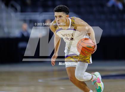 Thumbnail 1 in Bellevue West vs. Gretna photogallery.