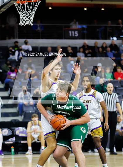 Thumbnail 3 in Bellevue West vs. Gretna photogallery.