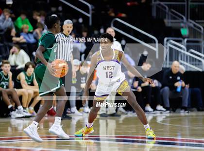 Thumbnail 2 in Bellevue West vs. Gretna photogallery.