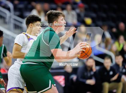 Thumbnail 3 in Bellevue West vs. Gretna photogallery.