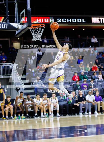 Thumbnail 3 in Bellevue West vs. Gretna photogallery.