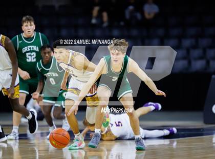 Thumbnail 2 in Bellevue West vs. Gretna photogallery.