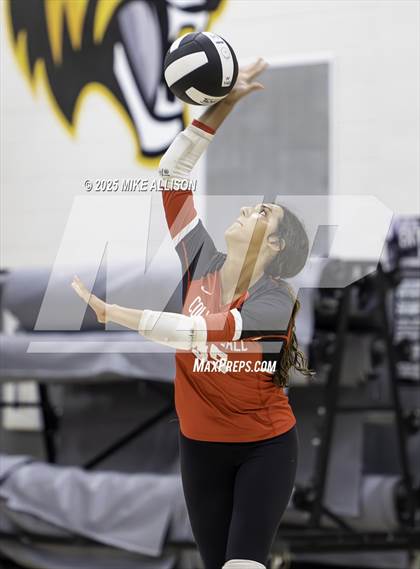 Thumbnail 1 in Collegedale Academy @ Hixson photogallery.