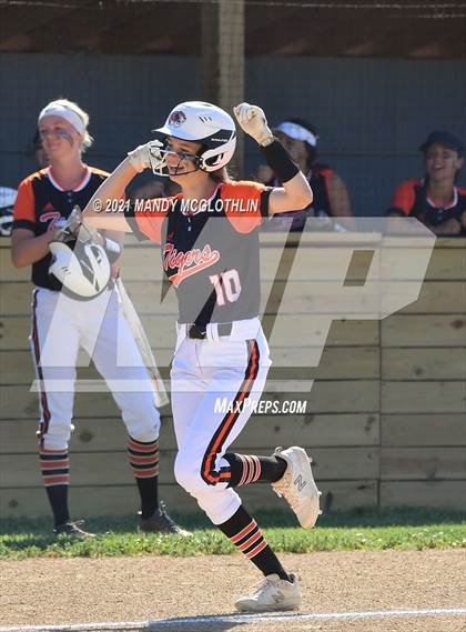 Thumbnail 1 in Midwest Central @ Illini Bluffs (IHSA 1A Regional Playoff) photogallery.