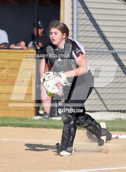 Thumbnail 2 in Midwest Central @ Illini Bluffs (IHSA 1A Regional Playoff) photogallery.