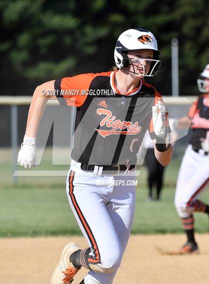 Thumbnail 1 in Midwest Central @ Illini Bluffs (IHSA 1A Regional Playoff) photogallery.