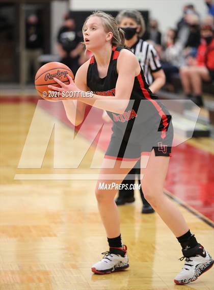 Thumbnail 1 in Liberty Union vs Circleville  photogallery.
