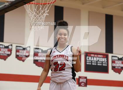 Thumbnail 1 in Liberty Union vs Circleville  photogallery.